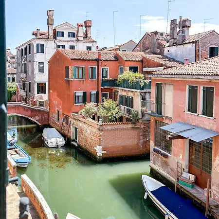 Casa Con Vista Canale 公寓