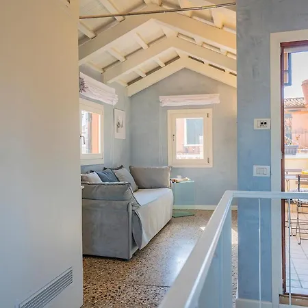 Dimora Sant'andrea Canal View Appartement